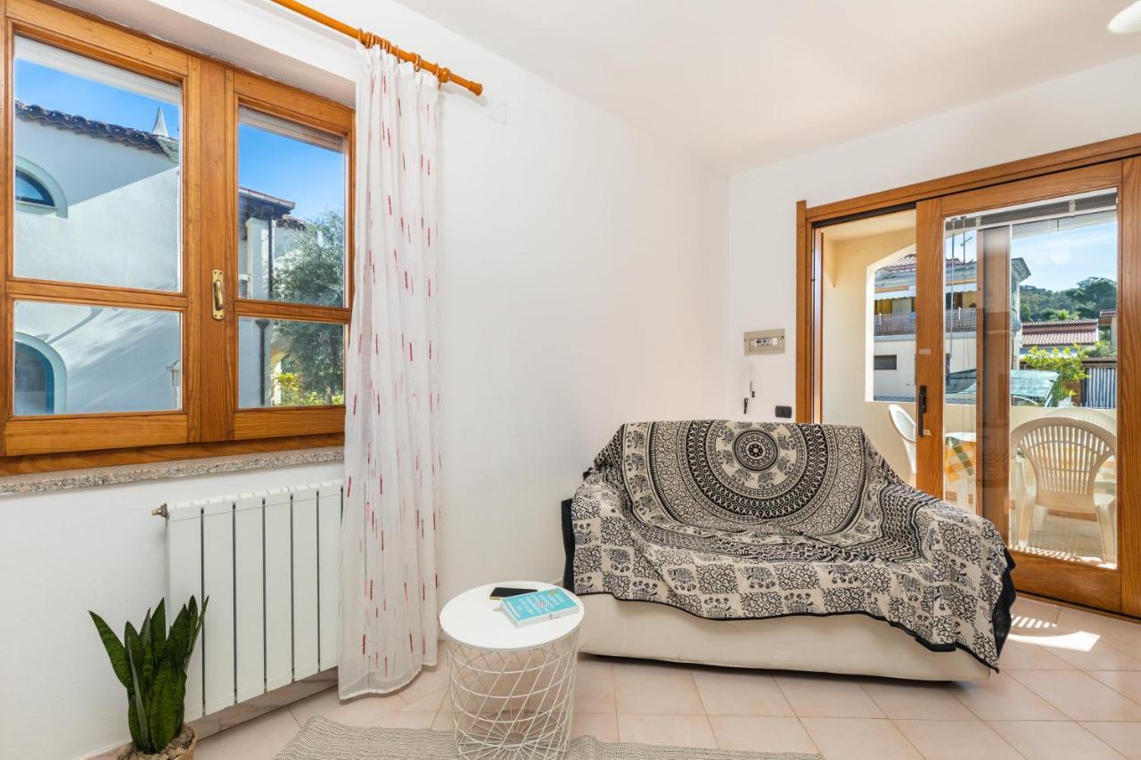 Casa A Due Passi Dal Mare Lejlighed Àrbatax Eksteriør billede